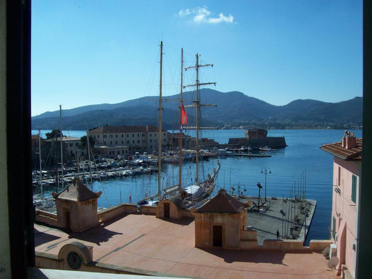 Hotel Porta Del Mare Portoferraio Exterior foto